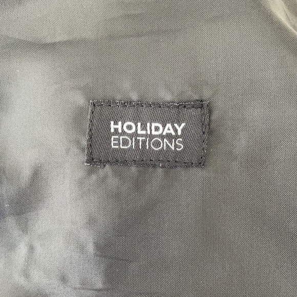 Boys Dress Suit with Vest and Pants, size 3T black - Picture 6 of 7